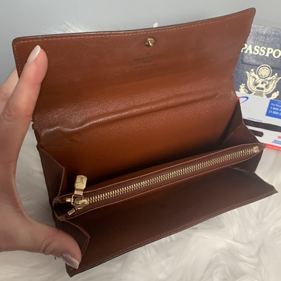 ❌SOLD❌ 2002 authentic Louis Vuitton Sarah wallet - Picture 11 of 17
